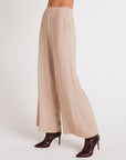 Clean Wide Leg Pant