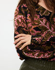 Blouse V-Neck Global Floral