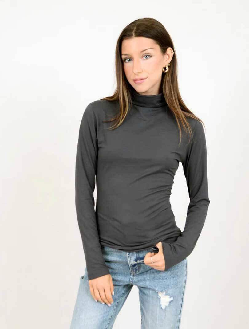 Sarah T-Neck - Charcoal