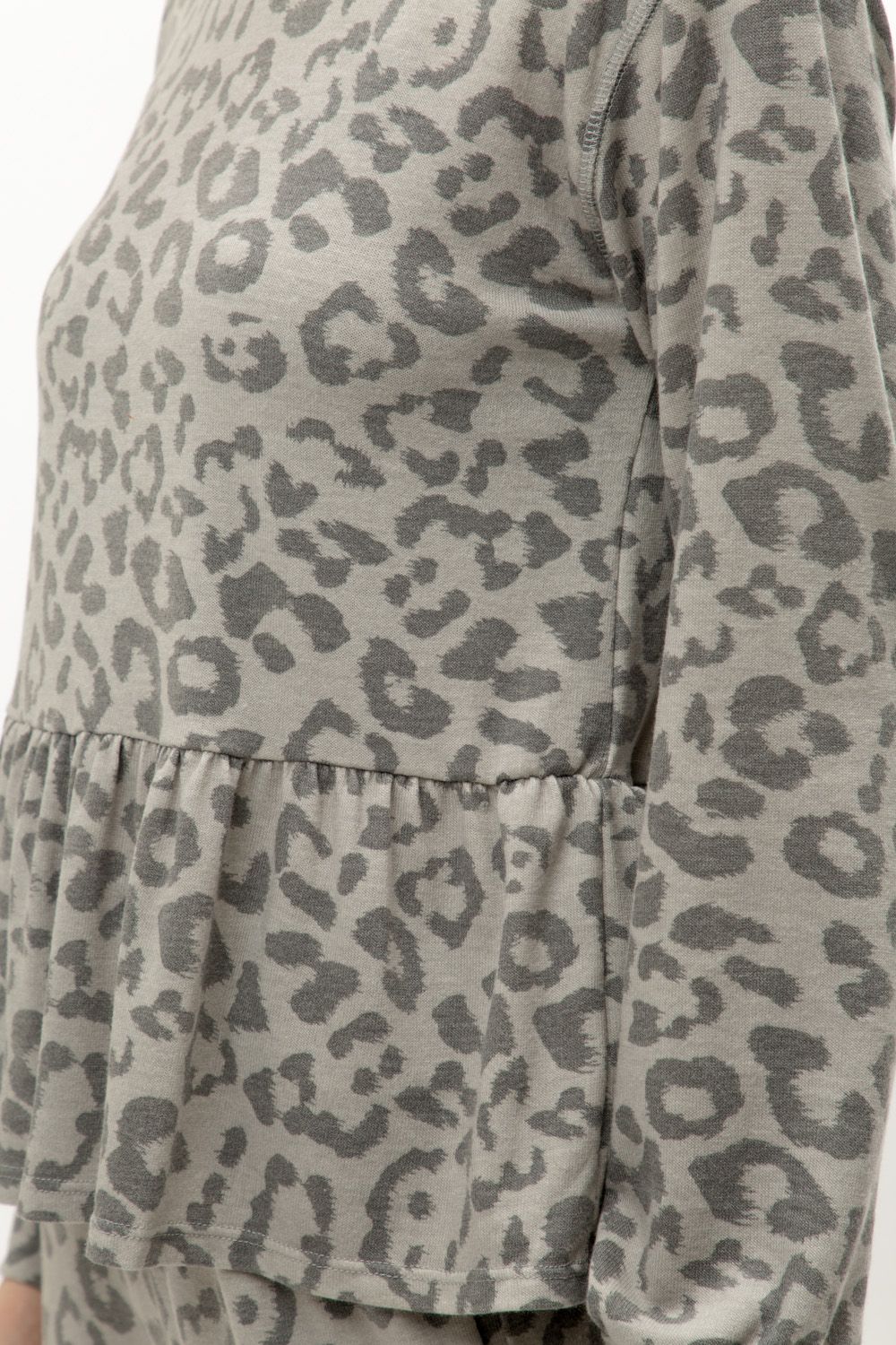 Peplum Pullover - Leopard