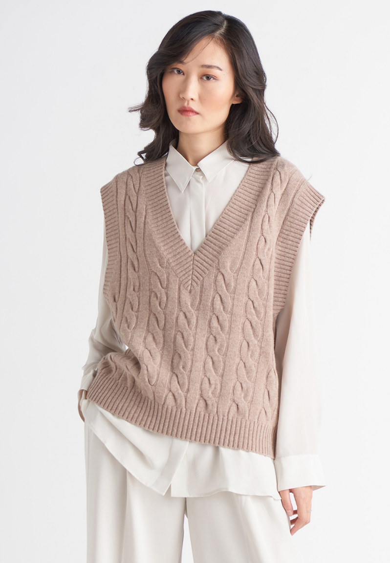 Cable Knit Sweater Vest - Taupe