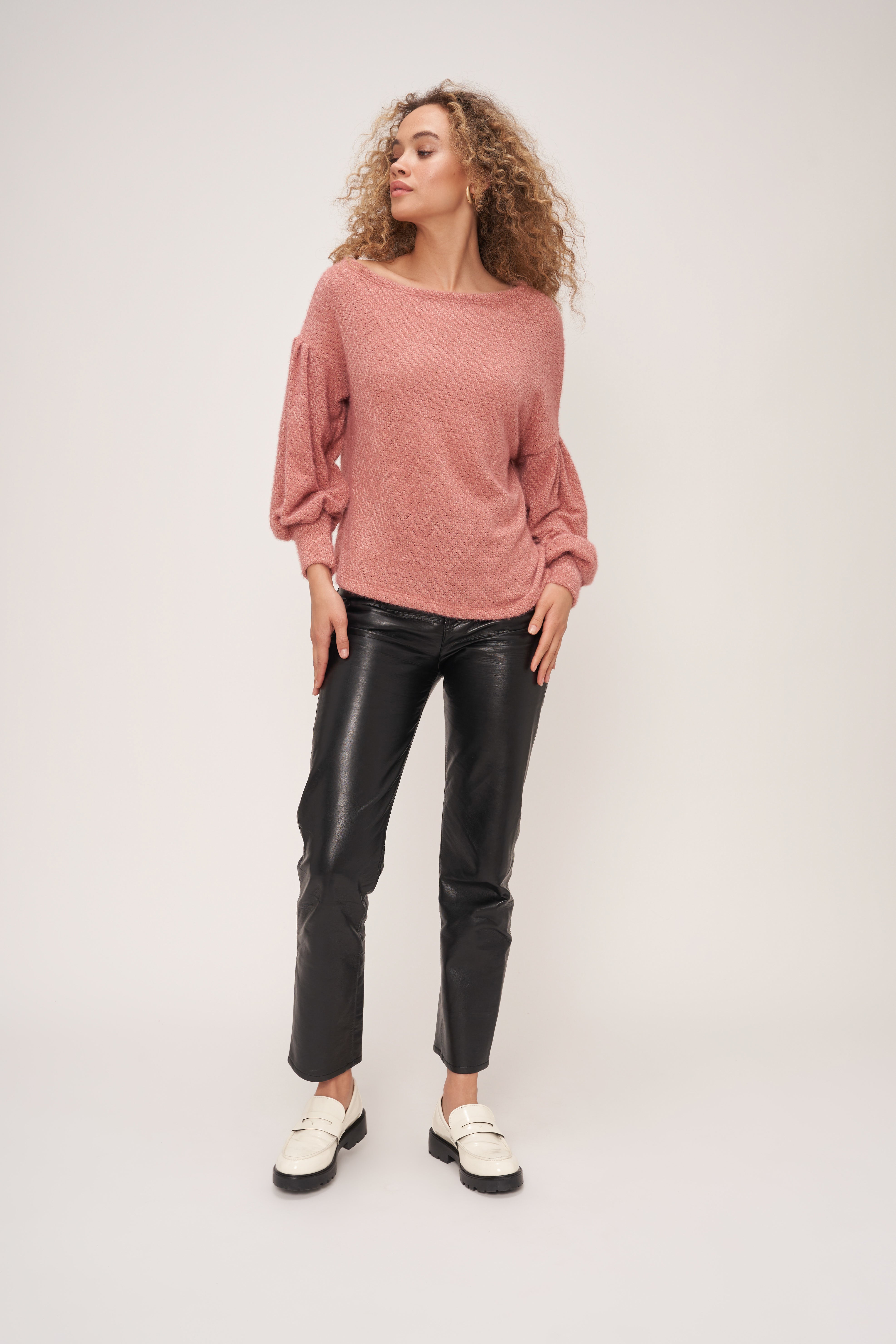 Dita Chenille Off Shoulder Longsleeve
