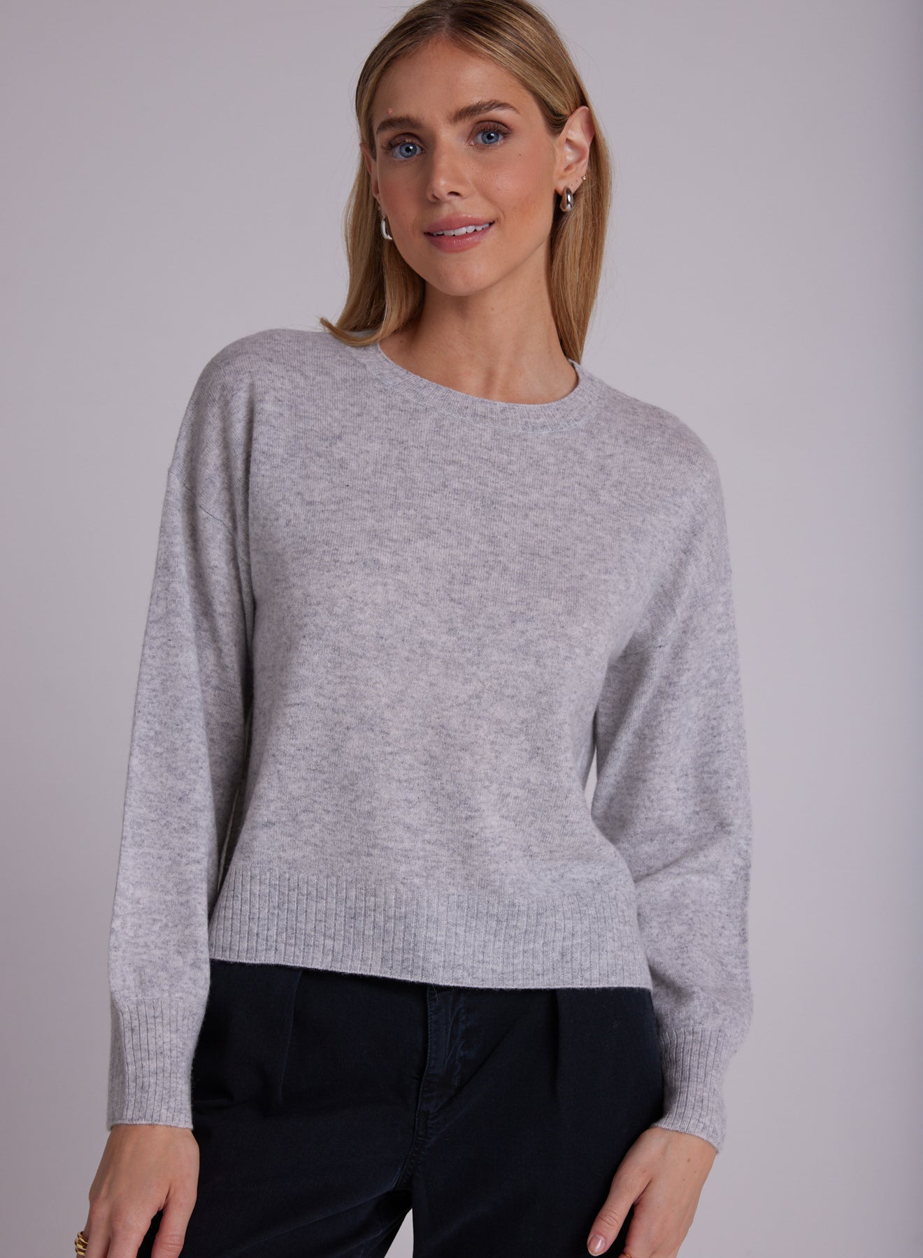 Crew Neck Ribbed Pullover - Heather Fog