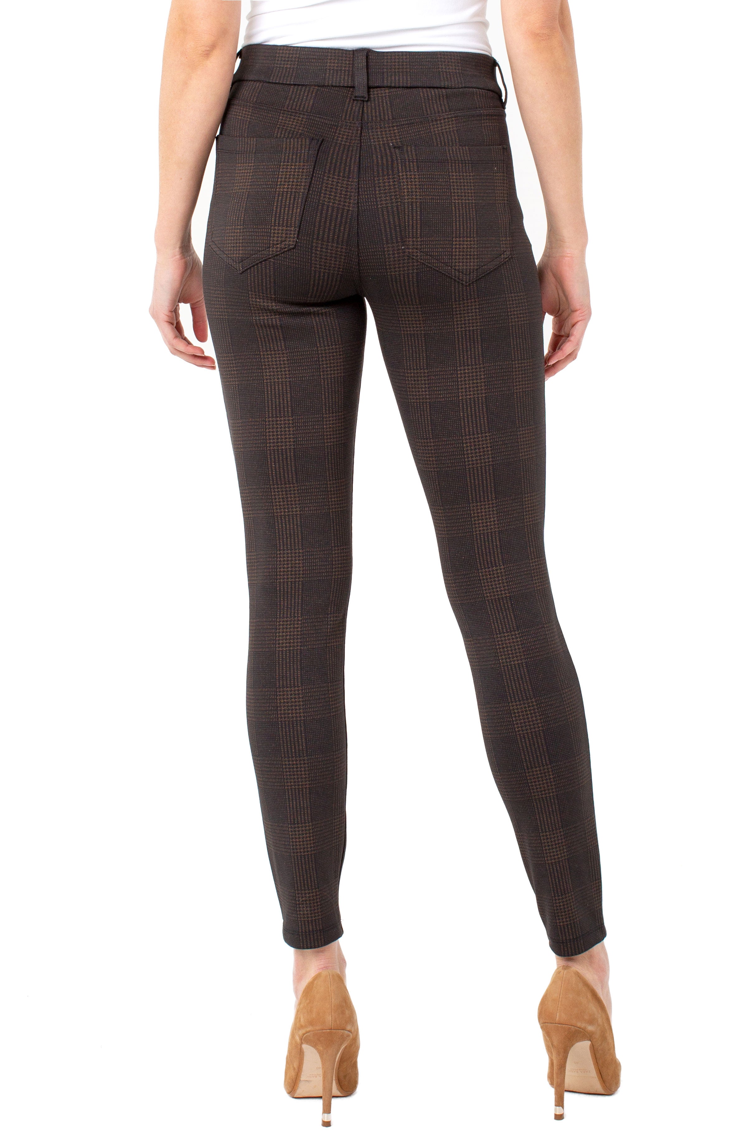Liverpool 28&quot; Gia Glider Pull-On Pant - Copper/Black Plaid